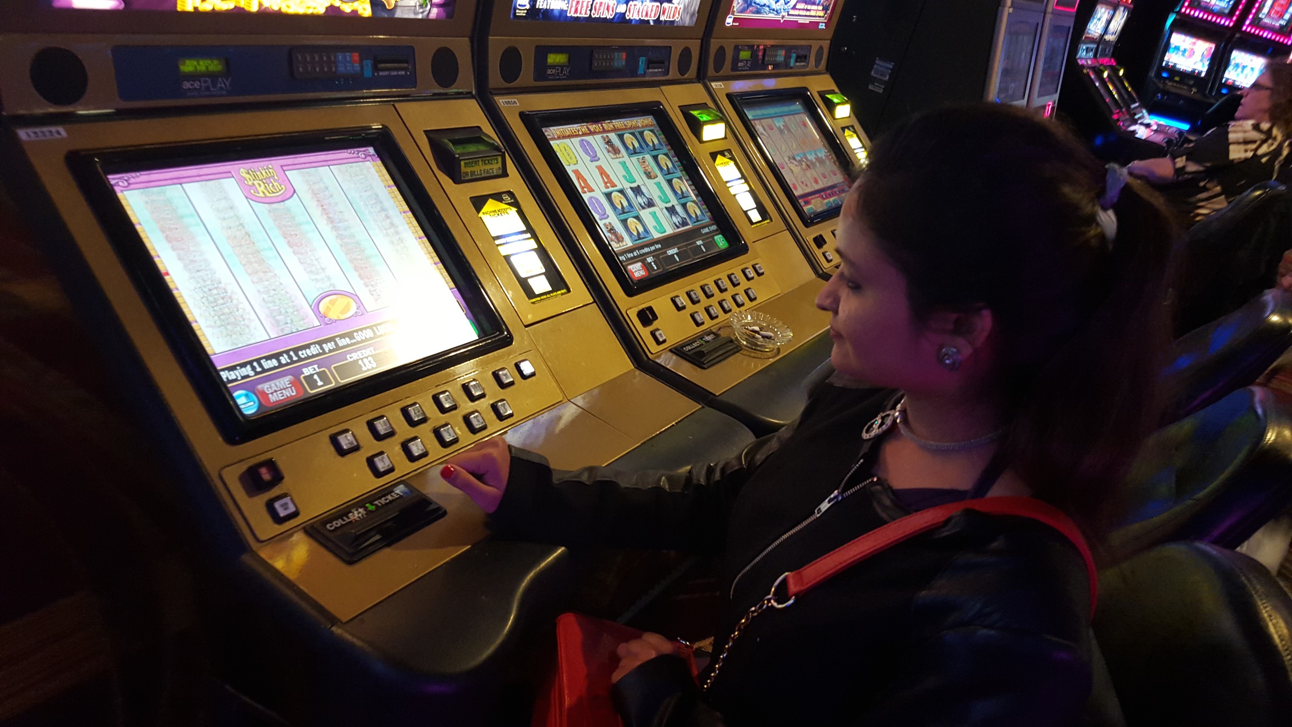 Las Vegas Casino - SFDesiGirl